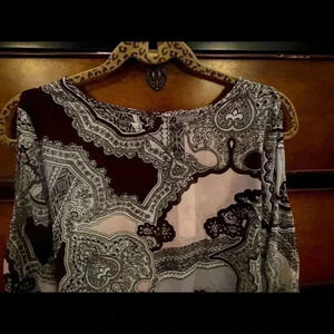 CHICO COLD SHOULDER TOP NWT SIZE 1